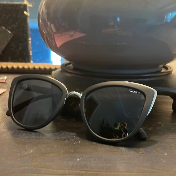 Quay Australia | Accessories | Quay My Girl Sunglass Brandy  display picture 2